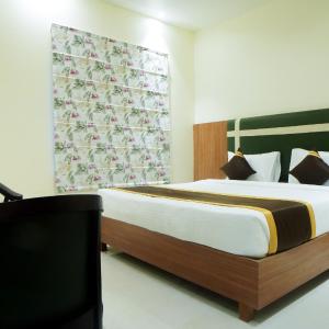 Suite with City View