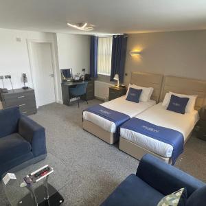 Premier Twin beds & Sofa bed