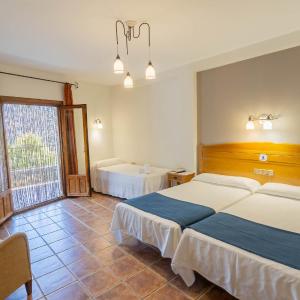 Triple Room with Mountain View