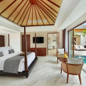 Royal Suite Villa with Private Pool and Daily Beers