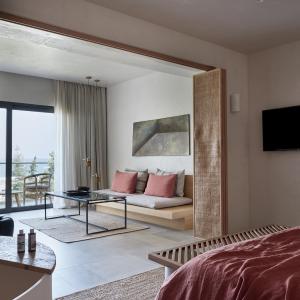 Superior Bungalow Suite with Sea View