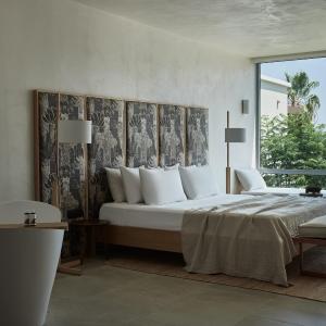 Suite with Pool View