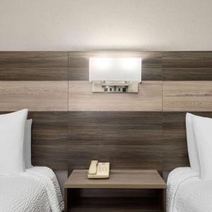 Queen Room with Two Queen Beds - Second Floor/Smoking