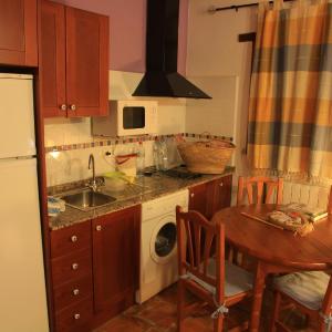 Cottage (4 Adults)