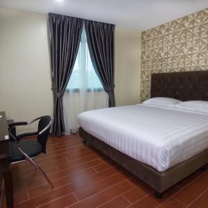 Superior King Room