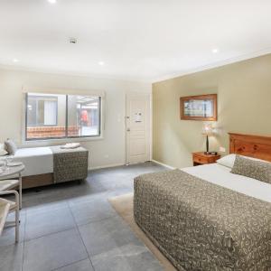 Twin Room with Extra Bed