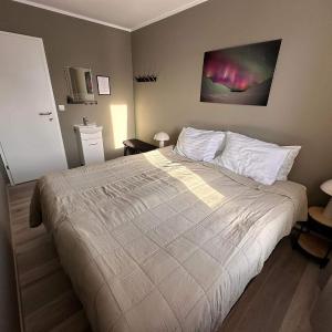 Double or Twin Room with Shared Bathroom