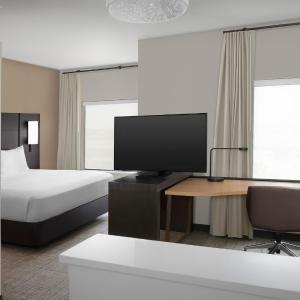 King Studio with Sofa Bed