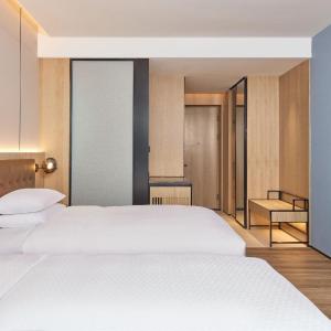 Business Twin Room