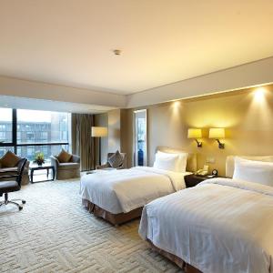 Grand Deluxe Twin Room