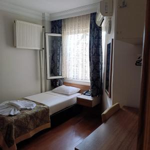 Budget Single Room