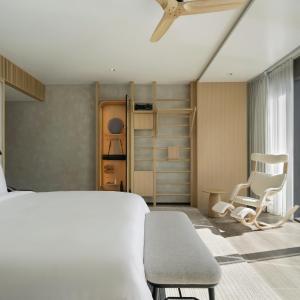 SIRO Plus - King Burj Khalifa View, complimentary AED 200 daily recovery credit and lifestyle consultation