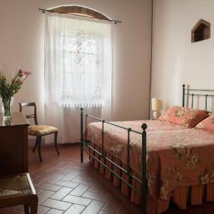 Two-Bedroom Apartment - Split Level