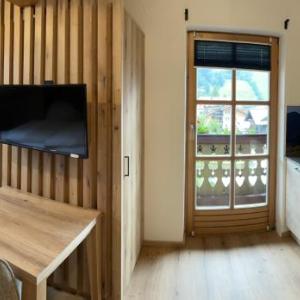 One-Bedroom Apartment with Balcony