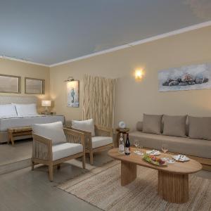  Beach Villa with Personal Pool (2 People)