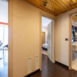 Suite with Balcony