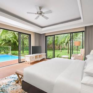	 3-bedroom Villa, Garden view with Private Pool