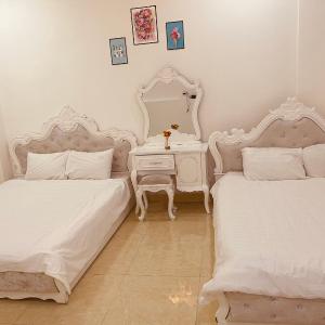 Mixed Dormitory Room