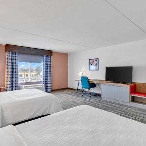Premium Queen Room with Two Queen Beds