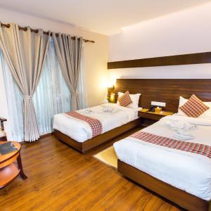 Twin Room with Balcony