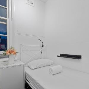 Private Room with Harbor View