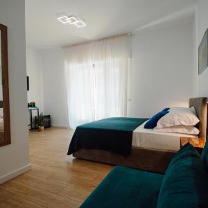 King Suite with Balcony