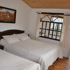 Quadruple Room with Private Bathroom