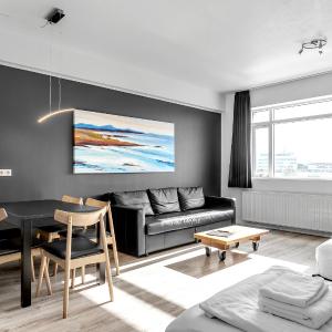 Large Family Studio