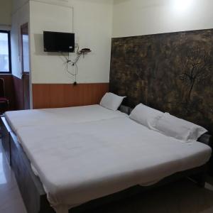 Basic Triple Room