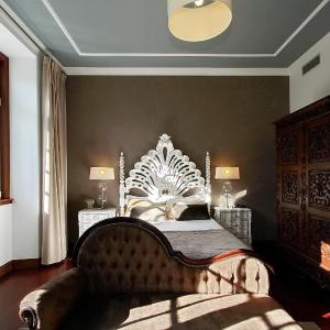 Deluxe Double Room with Castle View