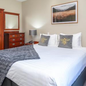 Standard One-Bedroom Apartment