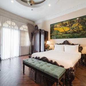 Deluxe City View Double or Twin Room