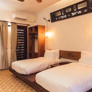 Deluxe Double or Twin Room with Garden View