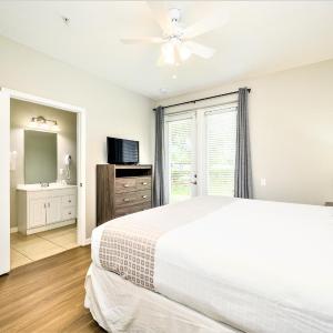 Three-Bedroom Townhouse