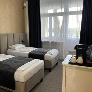 Double or Twin Room with Lake View