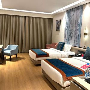 2 Twin Bed Deluxe Room