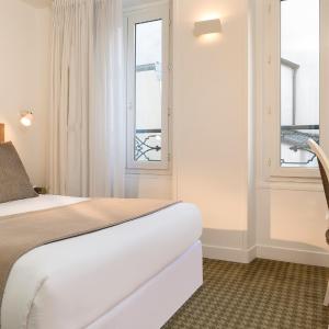 Adjacent Rooms