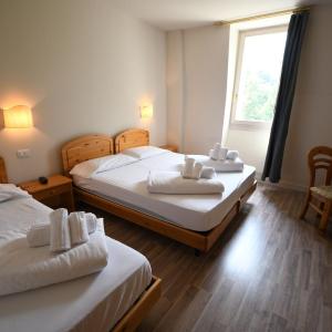 Triple Room with Private Bathroom