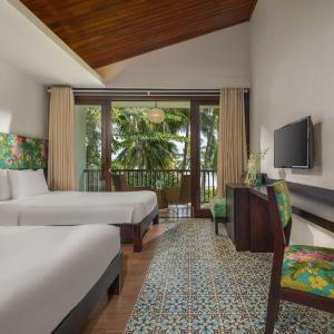 Double Deluxe River View Room