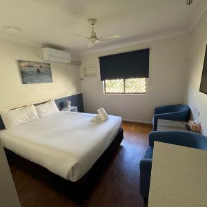 Queen Room - Pet Friendly