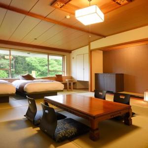 Large Twin Room with Tatami Area - 5th Floor - Main Building 
