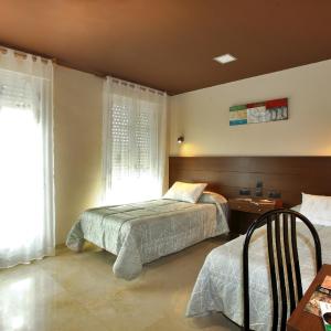 Double or Twin Room with Parking