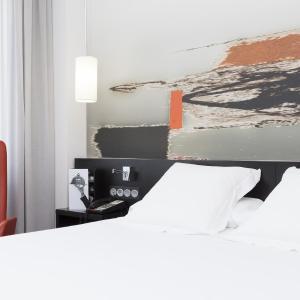  Double or Twin Room with free airport shuttle