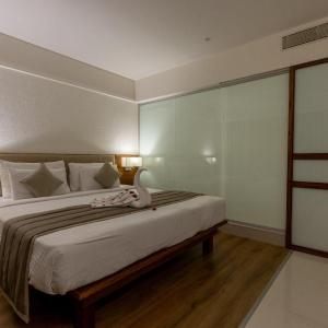Luxury Room with 20% discount on Food & Soft Beverage