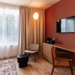 Standard Super King Room