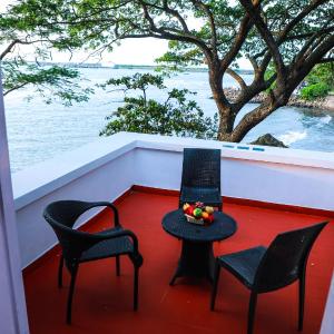 King Suite with Sea View