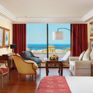 Superior Deluxe Double with Sea View