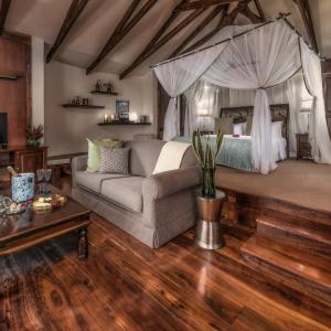 Plantation Suite