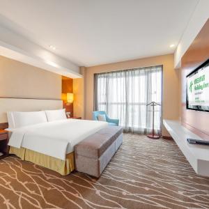 One-Bedroom Suite - Smoking