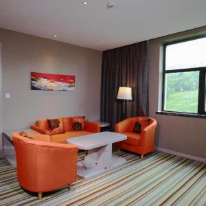 One-Bedroom Suite